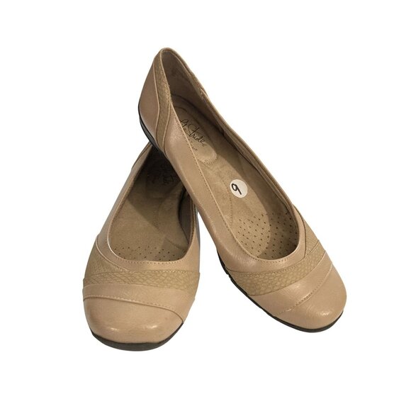 Life Stride soft system Women's Size 9M Beige slip on Comfort Flats - Picture 1 of 8